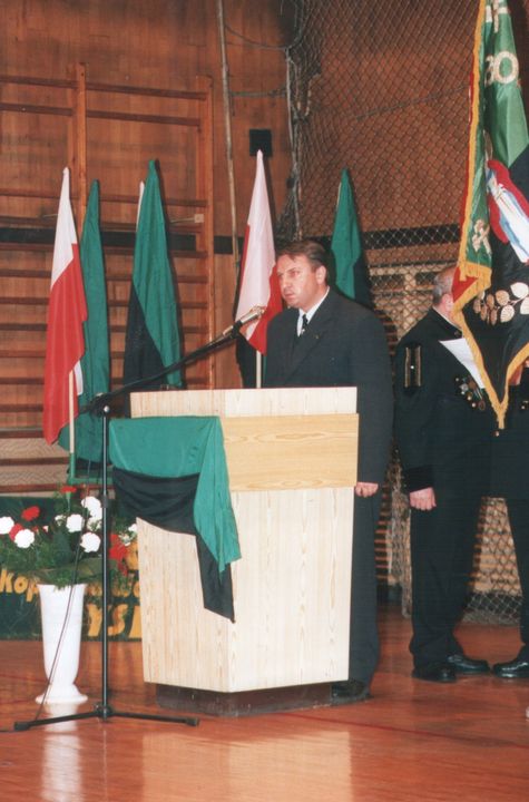 476.jpg