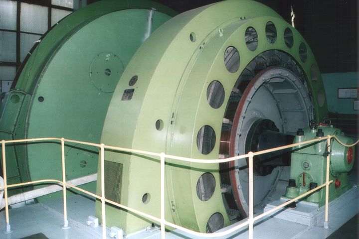 972.jpg